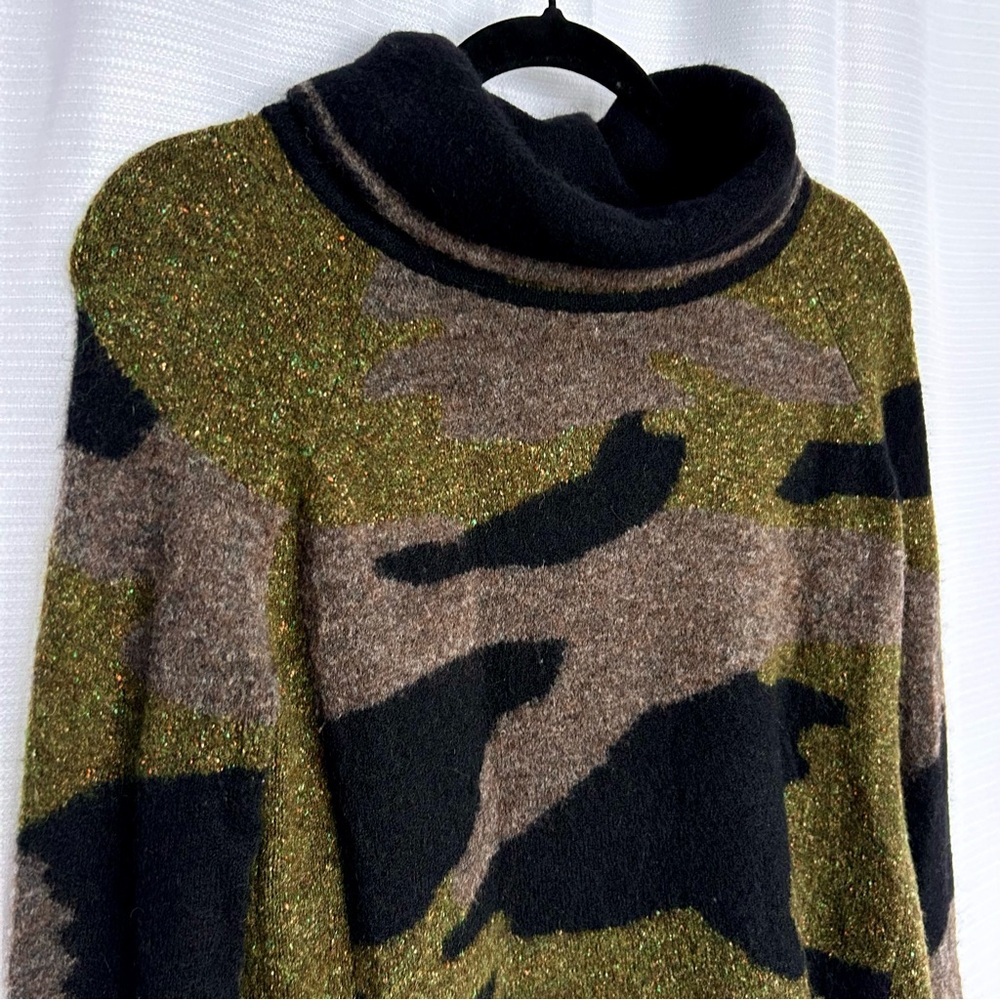 Veronica Beard - Camouflage Women's Sweater - Picture 2 of 9